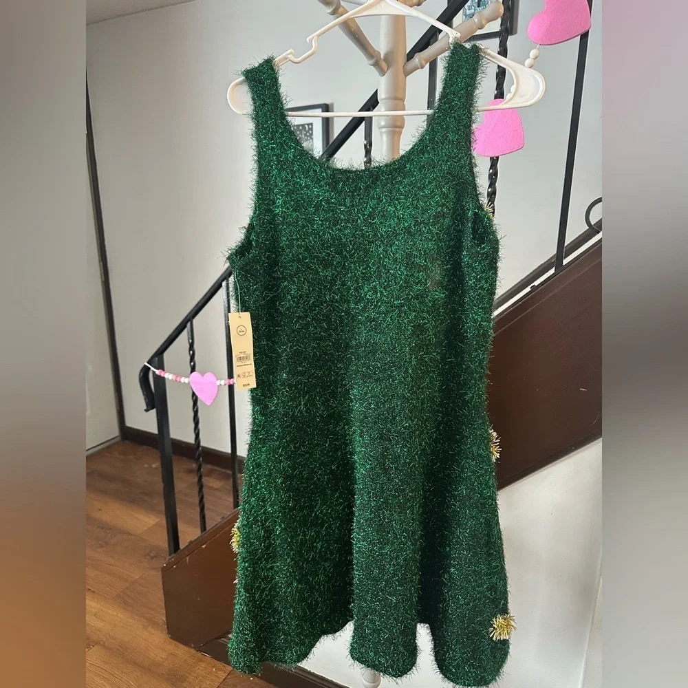 NWT Holiday Dress - Picture 6 of 8
